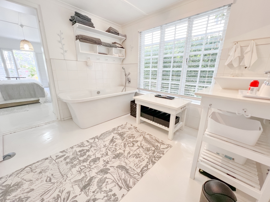 To Let 5 Bedroom Property for Rent in Seaside Longships Western Cape